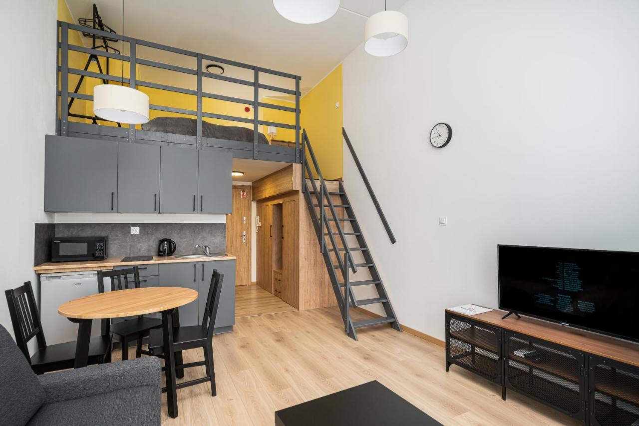 Rentplanet - Zarembowicza Ii Apartment Breslau