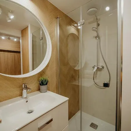 Rentplanet - Apartamenty Zarembowicza II Breslau Exterior foto