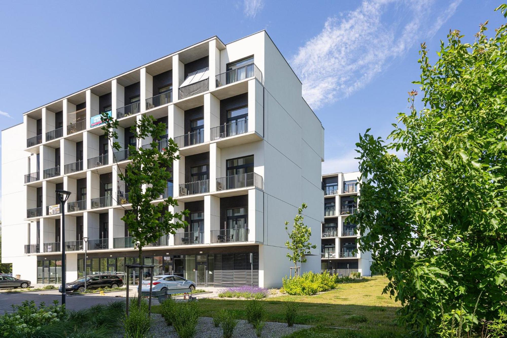 Rentplanet - Zarembowicza Ii Apartamento Breslavia